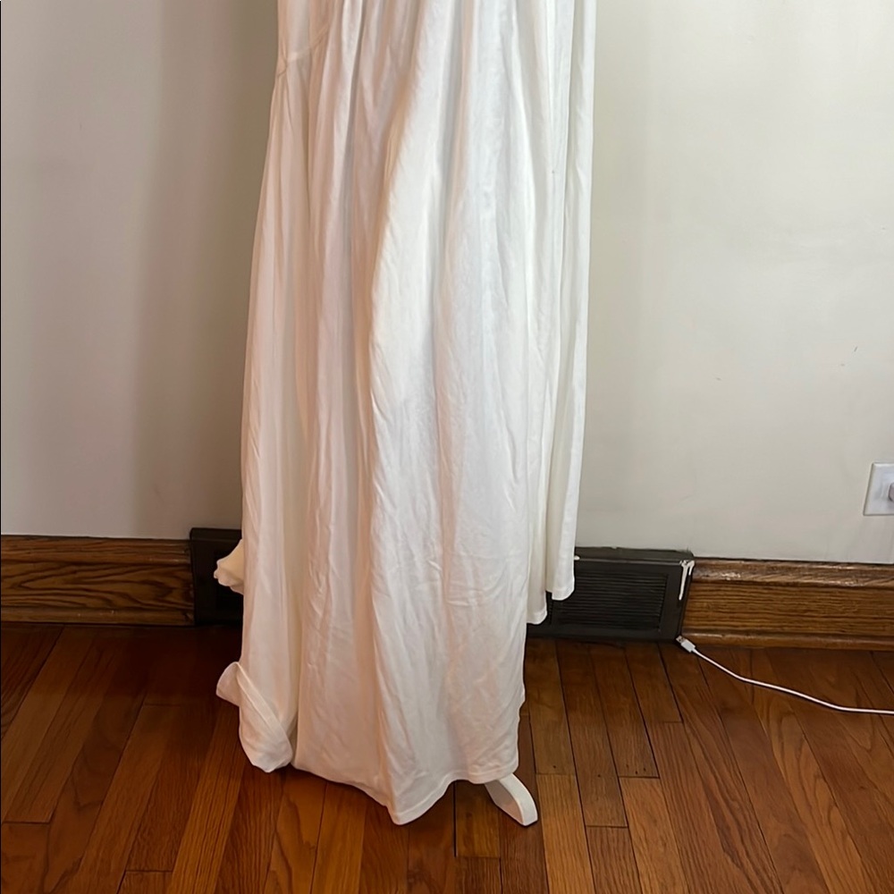 FP Madelyn Midi Beach Elegant White Sleeveless Dress high low and side pockets. - Picture 7 of 16
